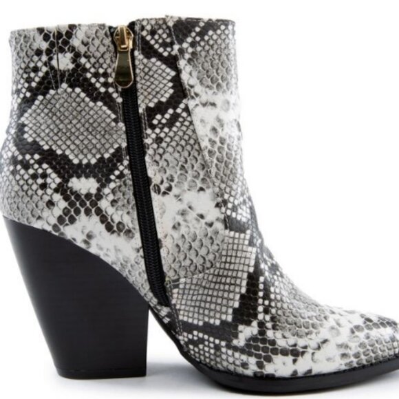 GLAZE-1 POINTY TOE BOOTIES - Picture 4 of 7